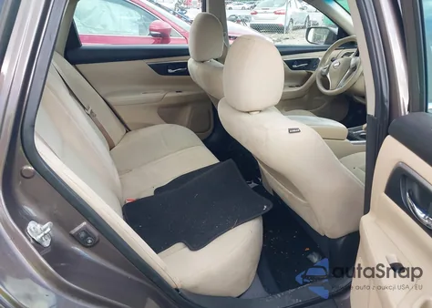 2015 Nissan Altima 2.5 z USA, uszkodzony, nr VIN 1N4AL3AP9FC471795